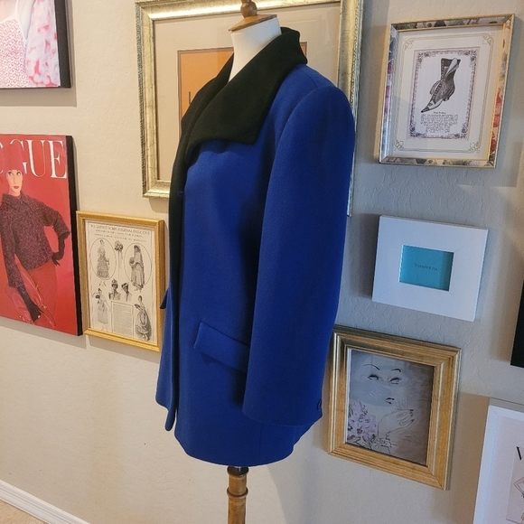 Vintage Halston III 80's Union Label Royal Blue and Black Wool Blazer - Picture 5 of 9